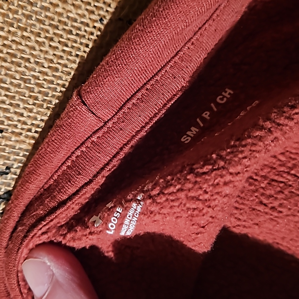 Under Armour Womens Size Small Pullover Hooded Sweatshirt - Picture 4 of 4